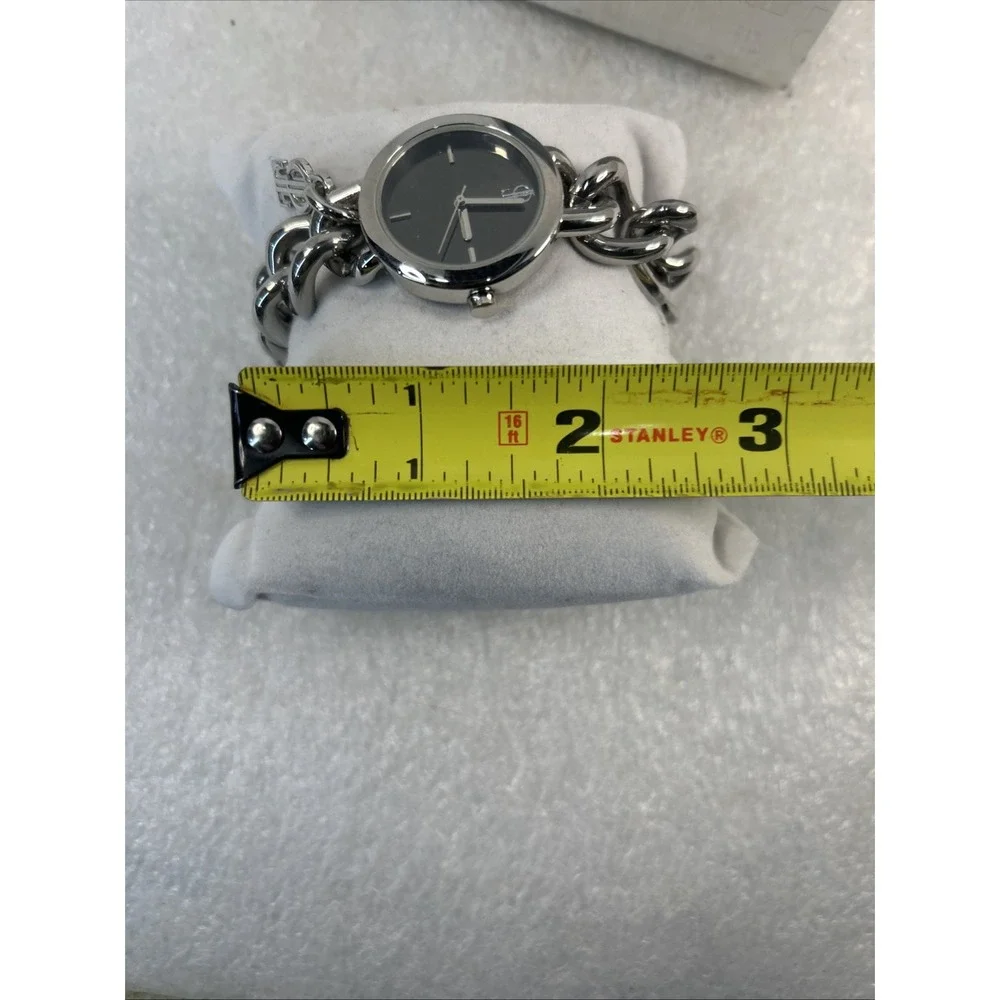 Jennifer Lopez Analog Women's Chain Wrist Watch Read